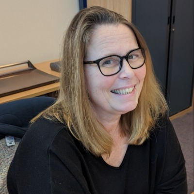 Jo Kenyon*Administration Officer